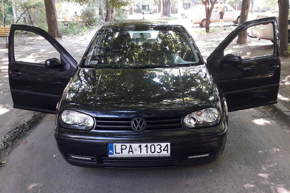 Продам Volkswagen Golf IV 2000 года в Харькове