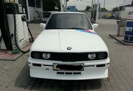 Продам BMW 320 M20b25 1987 года в г. Кременчуг, Полтавская область