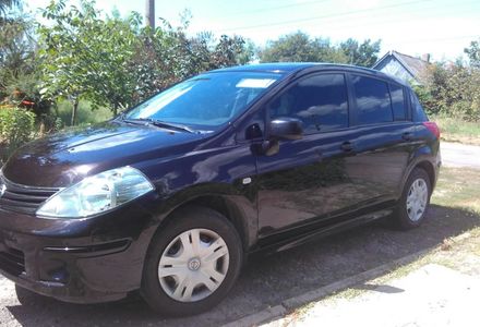 Продам Nissan TIIDA 2011 года в Одессе