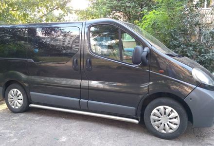 Продам Opel Vivaro пасс. 2005 года в Киеве