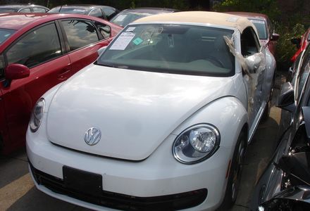 Продам Volkswagen Beetle 2015 года в Киеве