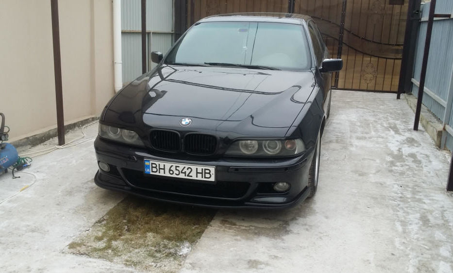Продам BMW 540 Е 39 1998 года в Одессе