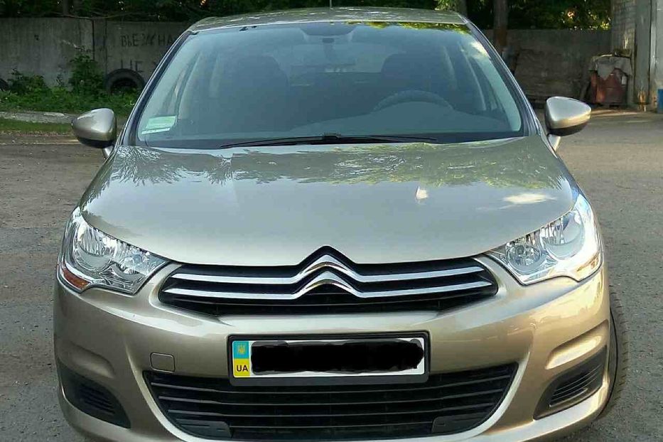 Продам Citroen C4 2012 года в Харькове