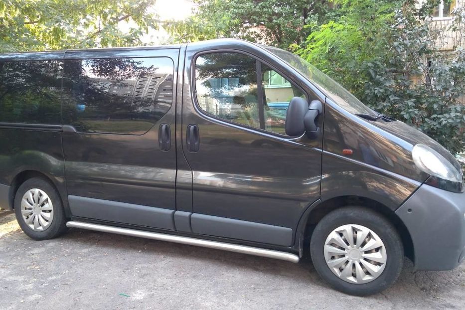 Продам Opel Vivaro пасс. 2005 года в Киеве