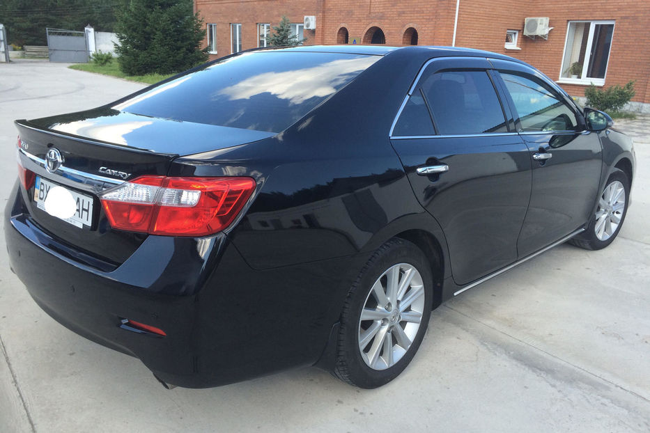 Продам Toyota Camry 2013 года в г. Нетишин, Хмельницкая область