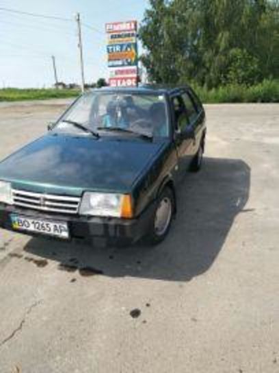 Продам ВАЗ 2109 21093 2001 года в Ровно