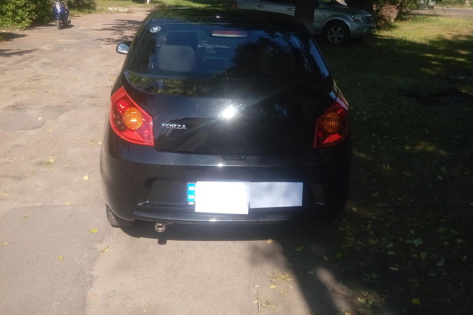 Продам ЗАЗ Forza 2015 года в г. Сосница, Черниговская область