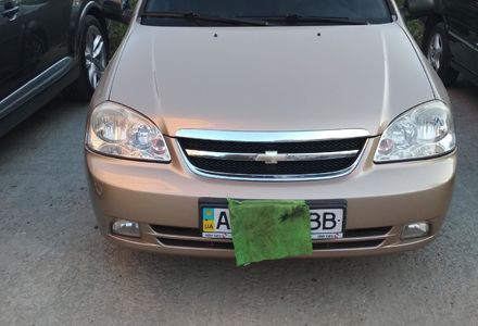 Продам Chevrolet Lacetti 1.6SE 2005 года в Киеве