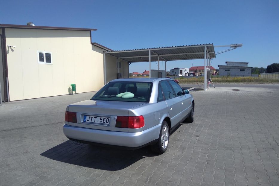 Продам Audi A6 С4 1995 года в Луцке