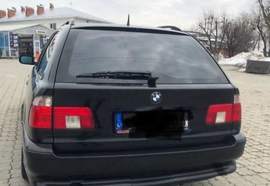 Продам BMW 530 2003 года в Черновцах