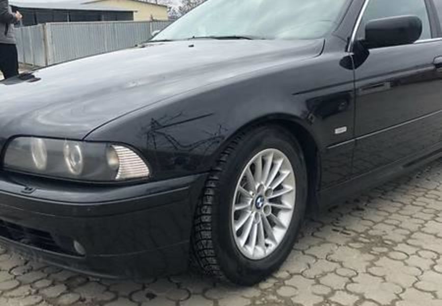 Продам BMW 530 2003 года в Черновцах