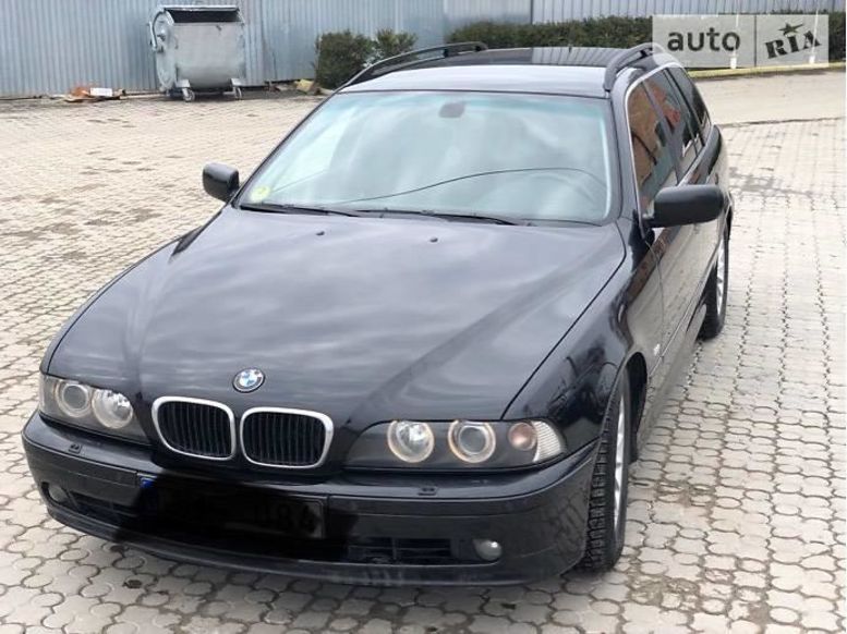 Продам BMW 530 2003 года в Черновцах