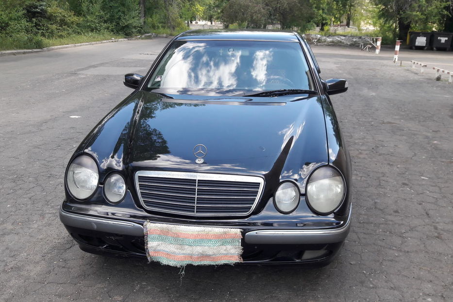 Продам Mercedes-Benz E-Class 2000 года в г. Артемовск, Донецкая область