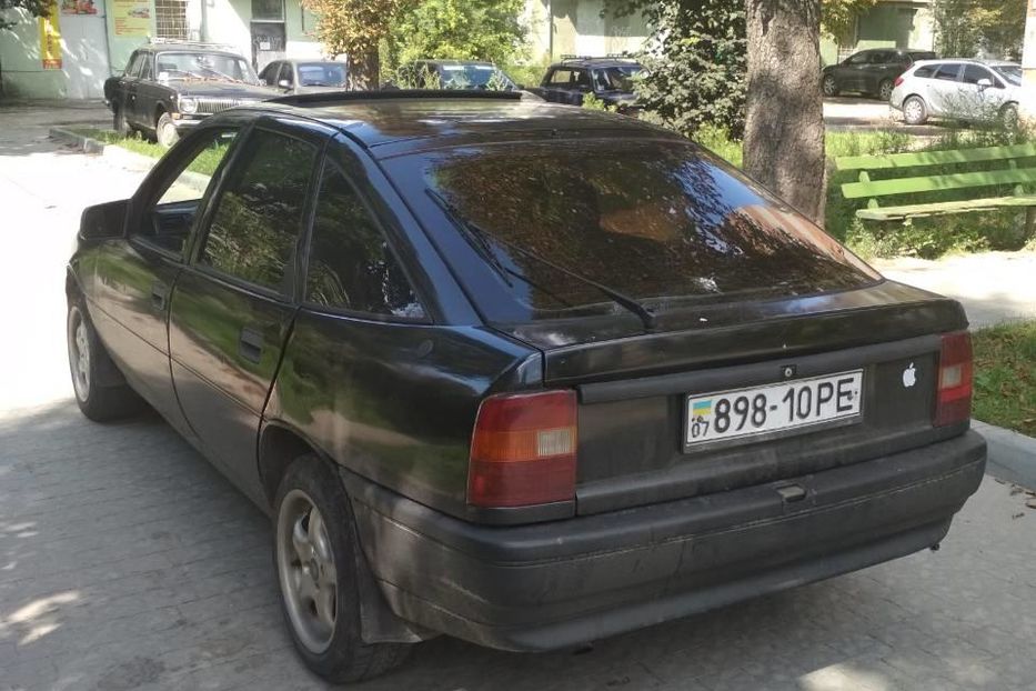 Продам Opel Vectra A 1990 года в Львове