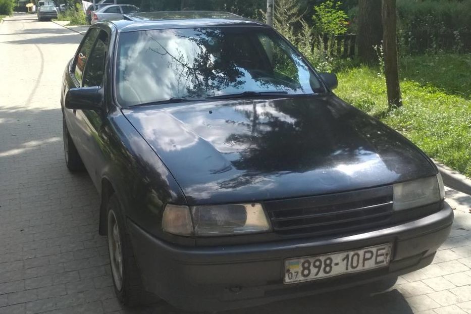 Продам Opel Vectra A 1990 года в Львове