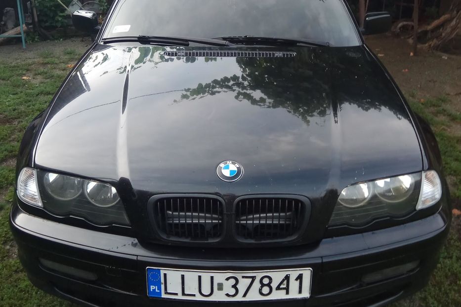 Продам BMW 320 Універсал 2001 года в г. Буча, Киевская область