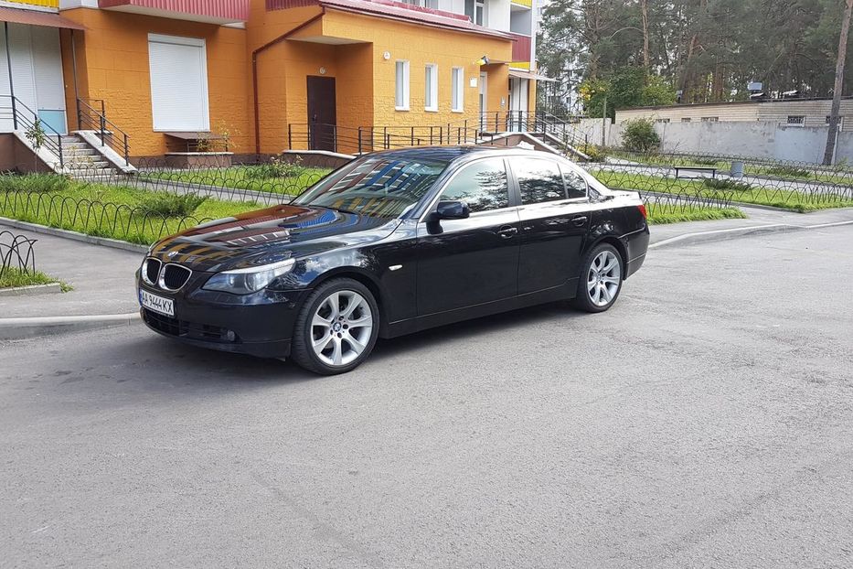 Продам BMW 530 530i e60 2004 года в Киеве