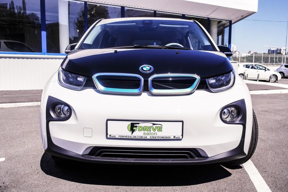 Продам BMW I3 Mega 2015 года в Киеве