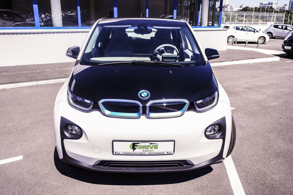 Продам BMW I3 Mega 2015 года в Киеве