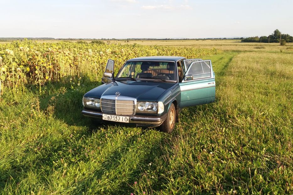 Продам Mercedes-Benz 200 1981 года в г. Буск, Львовская область