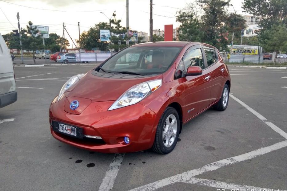 Продам Nissan Leaf 2013 года в Одессе