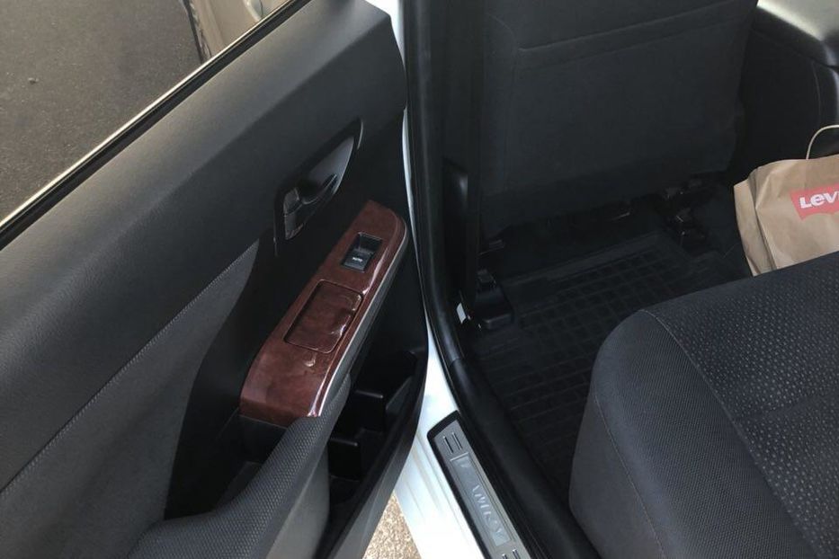 Продам Toyota Camry Toyota Camry 2013 2.5 AT 2013 года в Киеве