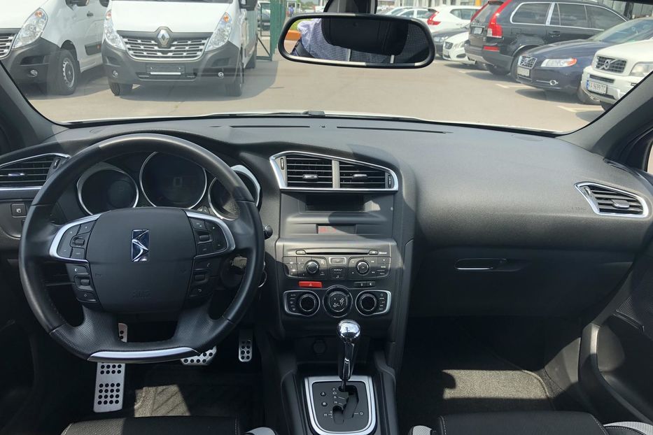 Продам Citroen DS4 2014 года в Киеве