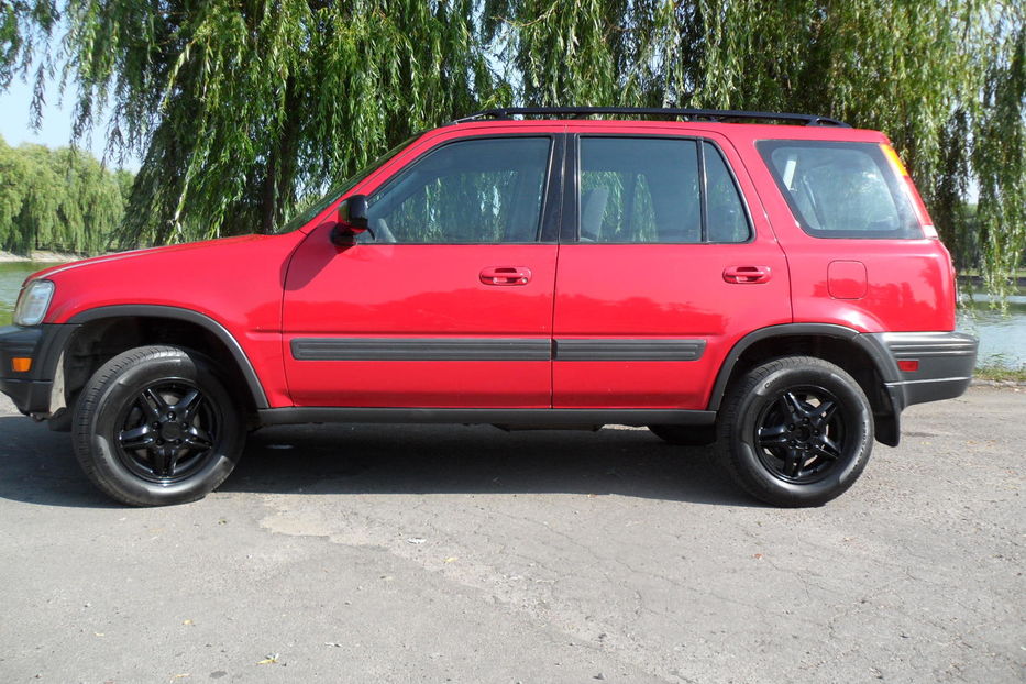 Продам Honda CR-V 2000 года в Ровно