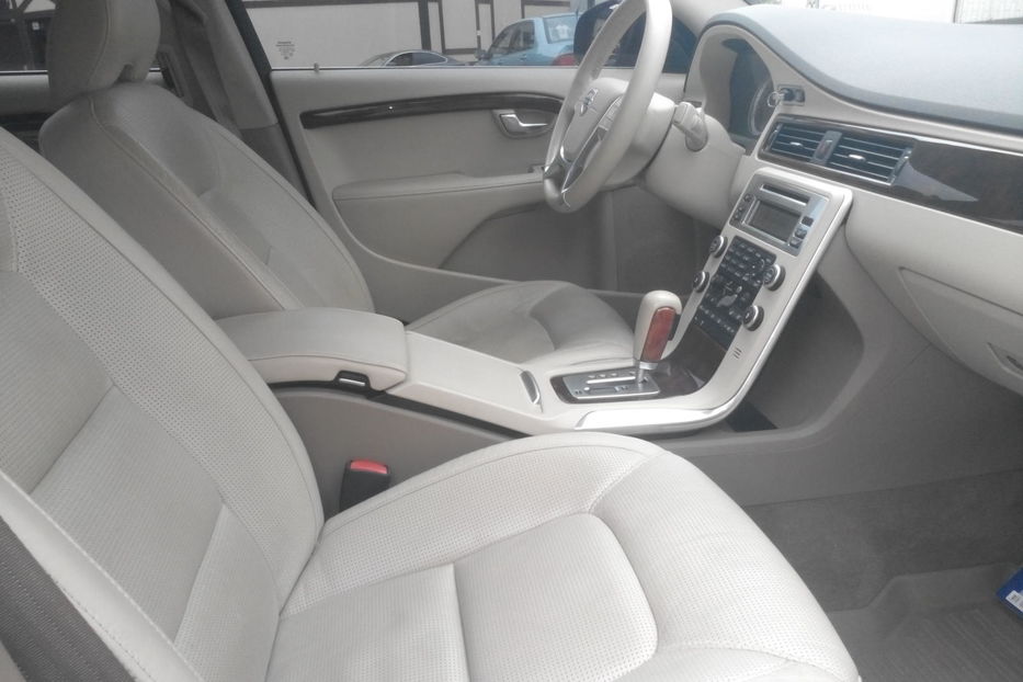 Продам Volvo S80 3,0 2010 года в Киеве