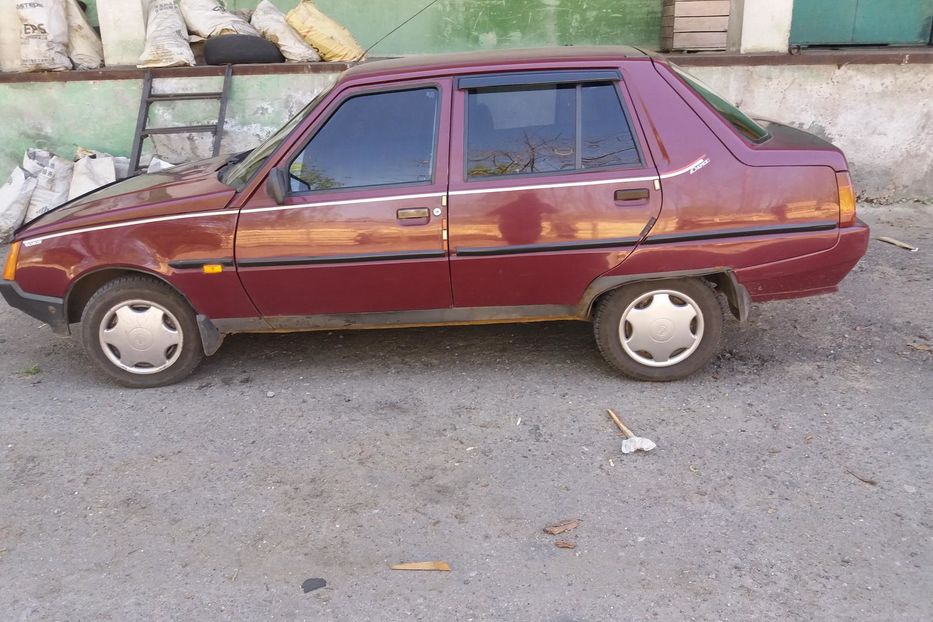 Продам ЗАЗ 1103 Славута 2004 года в Чернигове