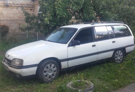 Продам Opel Omega 1988 года в Киеве