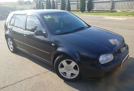 Продам Volkswagen Golf IV 2000 года в Киеве