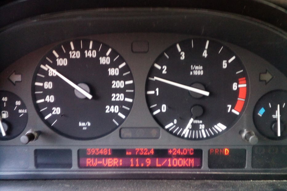 Продам BMW 735 E38 2001 года в Запорожье