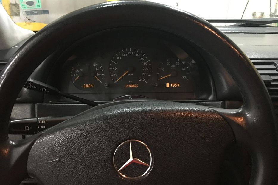 Продам Mercedes-Benz ML 270 4matic 2002 года в Одессе