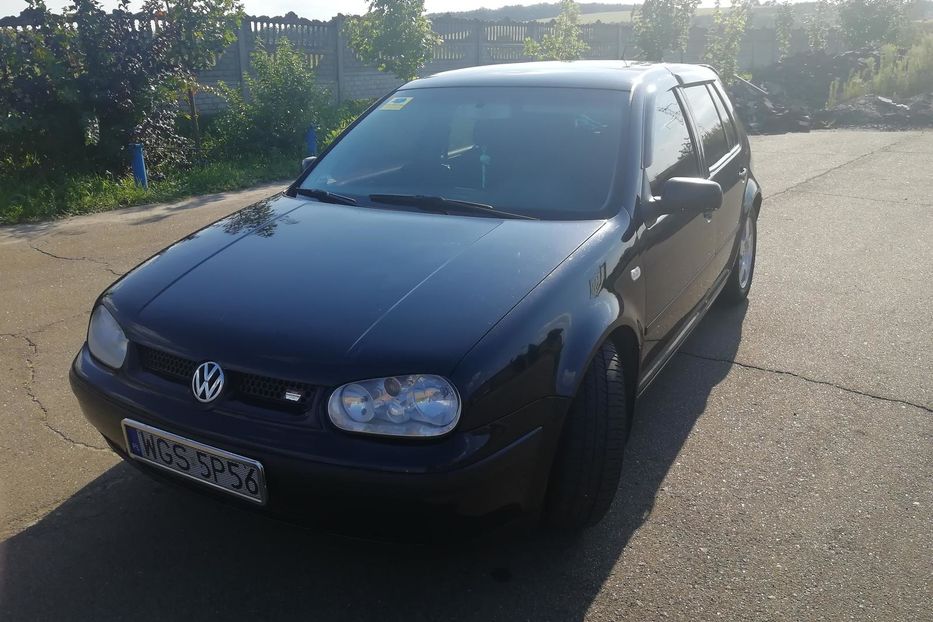 Продам Volkswagen Golf IV 2000 года в Киеве