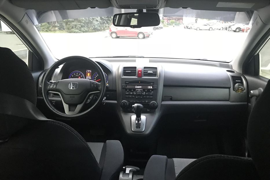 Продам Honda CR-V 2011 года в Днепре