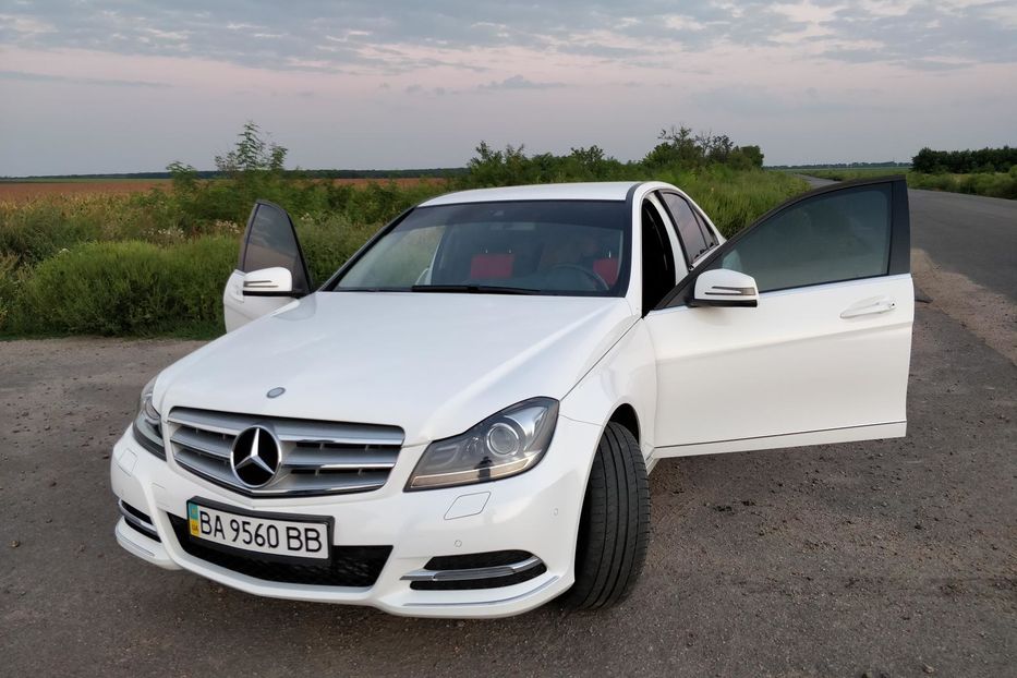 Продам Mercedes-Benz C-Class 2012 года в Кропивницком