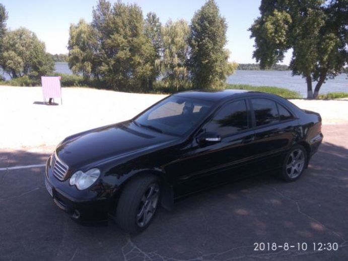 Продам Mercedes-Benz C-Class С180 kompressor 2005 года в Днепре