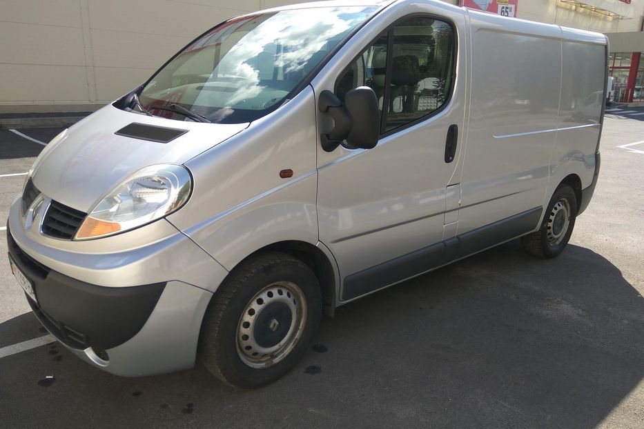 Продам Renault Trafic груз. короткая база 2008 года в Житомире