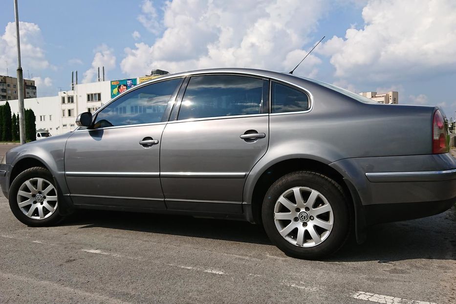 Продам Volkswagen Passat B5 2004 года в Львове