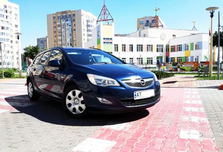 Продам Opel Astra J Sport tourer 2011 года в г. Софиевская Борщаговка, Киевская область