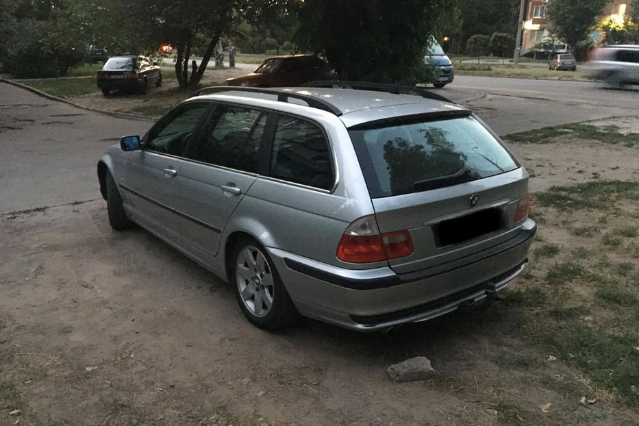 Продам BMW 325 325xi 2000 года в Запорожье