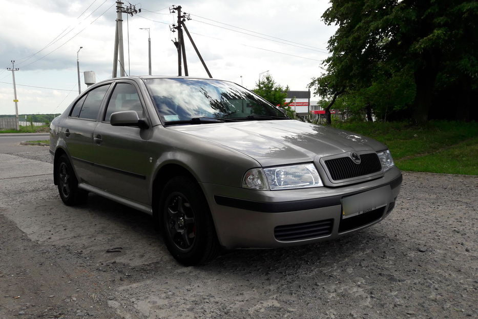 Продам Skoda Octavia Tour 1.6 2007 года в Виннице