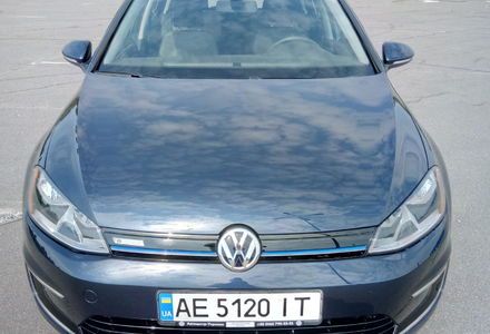 Продам Volkswagen e-Golf 2016 года в Днепре