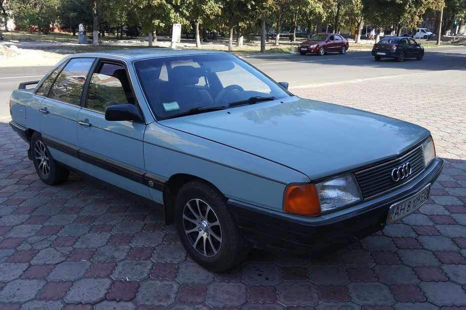 Продам Audi 100 1986 года в г. Мариуполь, Донецкая область