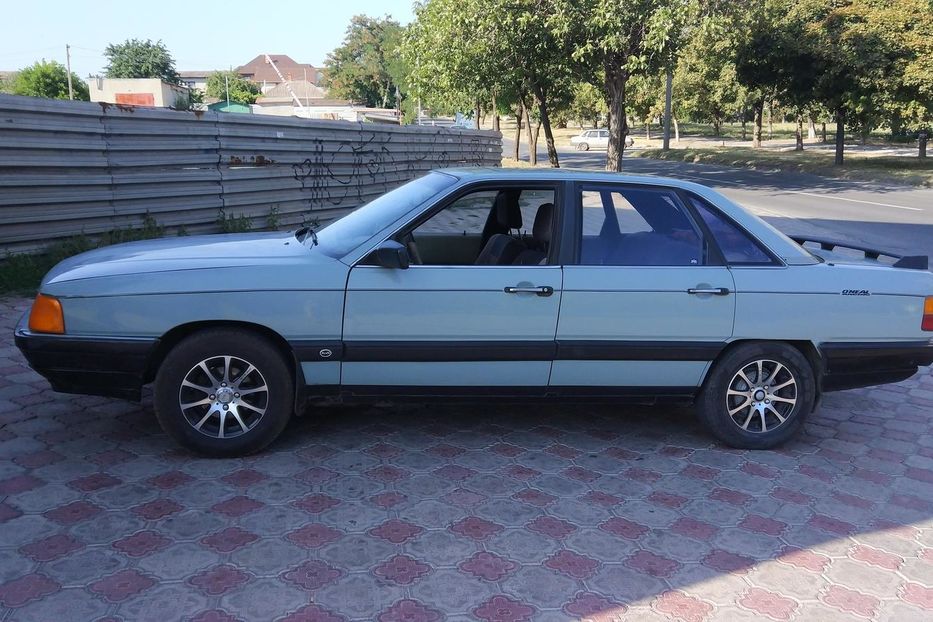 Продам Audi 100 1986 года в г. Мариуполь, Донецкая область