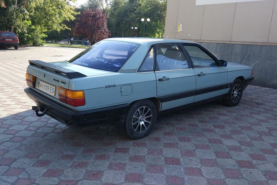 Продам Audi 100 1986 года в г. Мариуполь, Донецкая область