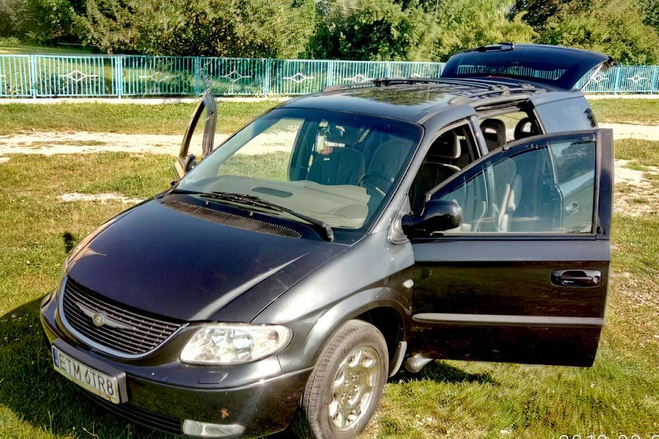 Продам Chrysler Voyager 2001 года в г. Дубно, Ровенская область