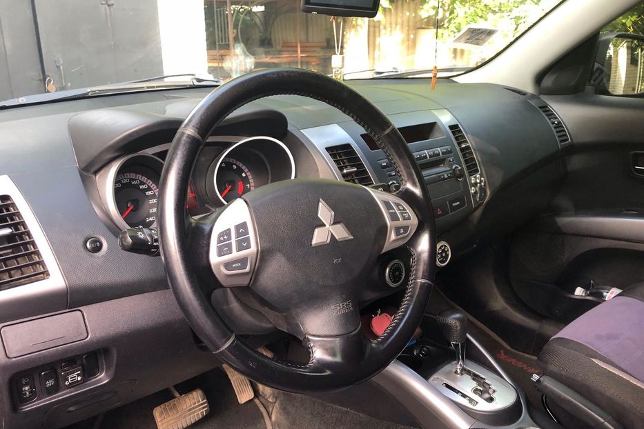 Продам Mitsubishi Outlander XL 2010 года в г. Дружковка, Донецкая область