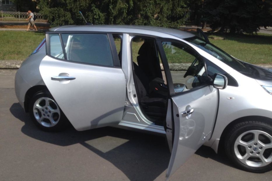 Продам Nissan Leaf 2014 года в Ровно